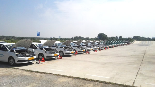 ��(j��)�Ͻ��Z�{У�ھ���(b��o)��